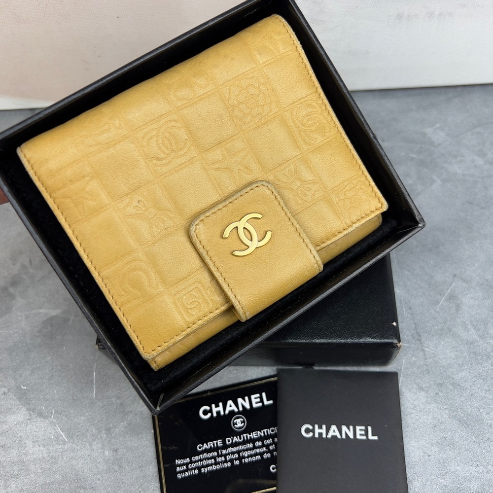 🌵Chanel Short Wallet🌵